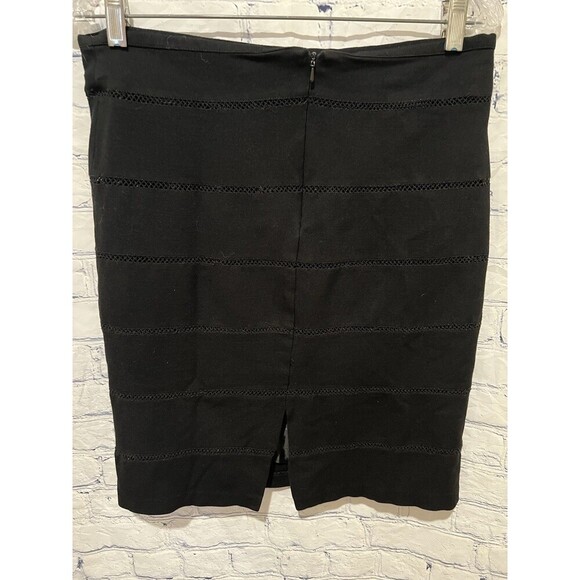 Thalian Women's Black Skirt Pencil Pleated Hem Size Small/4 - Picture 2 of 4